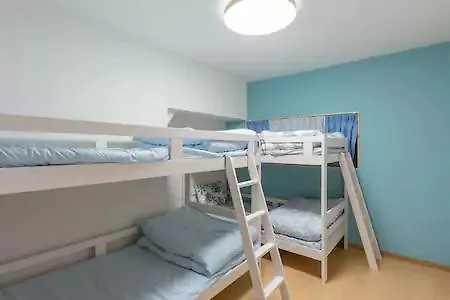 Guest House Arashi Muko B&B