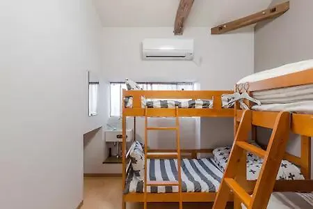 Guest House Arashi Muko Bed & Breakfast